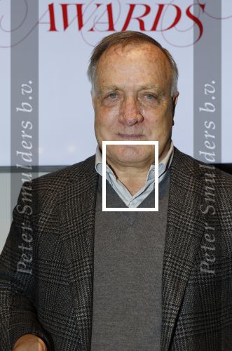 Amsterdam 11 december 2025
Eerste dag van de Masters expo in de RAI. Dick Advocaat krijgt prijs uit handen van Wendy v Dijk en Najib Amhali