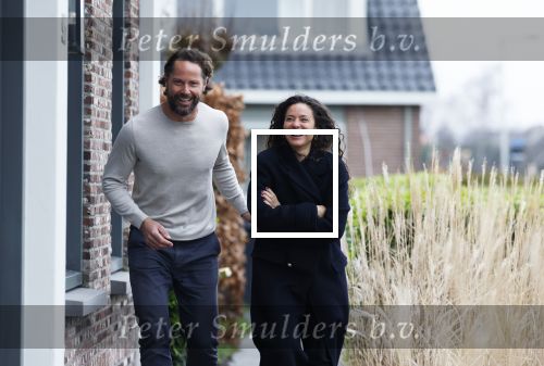 Ilpendam 15 december 2025
De eerste foto\'s van Fajah Lourens met haar nieuwe vriend Coen bij haar huis .