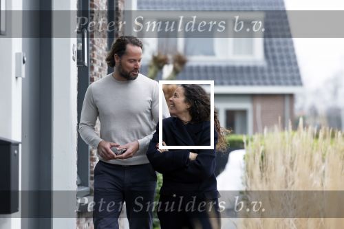 Ilpendam 15 december 2025
De eerste foto\'s van Fajah Lourens met haar nieuwe vriend Coen bij haar huis .