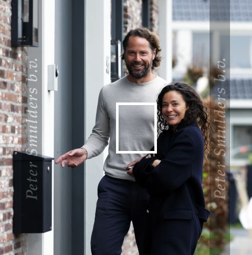 Ilpendam 15 december 2025
De eerste foto\'s van Fajah Lourens met haar nieuwe vriend Coen bij haar huis .
