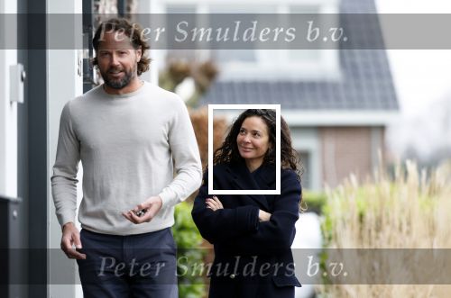 Ilpendam 15 december 2025
De eerste foto\'s van Fajah Lourens met haar nieuwe vriend Coen bij haar huis .