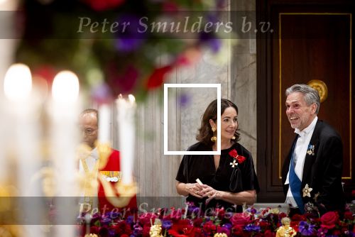 Amsterdam 11 december 2025
 Koning Willem-Alexander en koningin Maxima verwelkomen de president van Finland Alexander Stubb met zijn echtgenote Suzanne Innes-Stubb op de Dam op de eerste dag van een tweedaags staatsbezoek aan Nederland. s Avonds was het staatsbanket waar ook Prinses Amlia aanwezig was. Femke Halsema en Dick Schoof