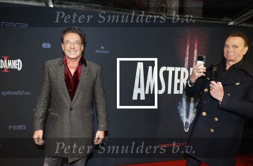 Amsterdam 1 december 2025
Premiere Amsterdamned II in Tuschinski . De hoofdrollen worden gespeeld door Huub Stapel tatum Dagelet en Holly Brood . Gerard Joling kwam met manager Wino Omtzigt