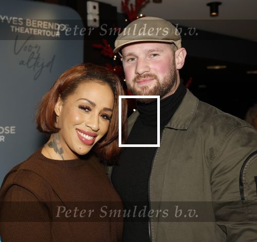 Bussum 8 december 2025
Premiere theatwershow Voor Altijd van Yves Berendse in t Spant. Glennis Grace kwam met haar vriend Eddy Reijner