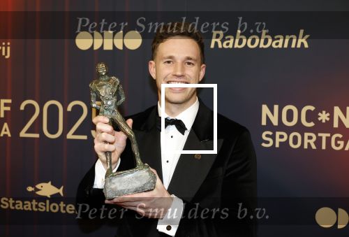 Papendal 17 december 2025
Sportgala waar oa de sportman en sportvrouw van het jaar gekozen worden . Harrie Lavreysen werd voor de tweede keer achter elkaar gekozen tot sportman van het jaar . Harrie kwam met zijn beste vrienden