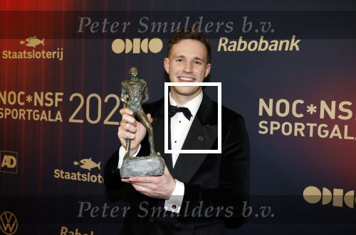 Papendal 17 december 2025
Sportgala waar oa de sportman en sportvrouw van het jaar gekozen worden . Harrie Lavreysen werd voor de tweede keer achter elkaar gekozen tot sportman van het jaar . Harrie kwam met zijn beste vrienden