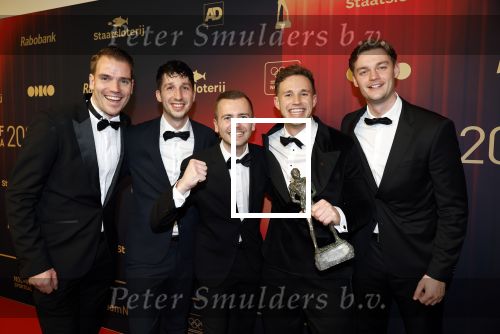 Papendal 17 december 2025
Sportgala waar oa de sportman en sportvrouw van het jaar gekozen worden . Harrie Lavreysen werd voor de tweede keer achter elkaar gekozen tot sportman van het jaar . Harrie kwam met zijn beste vrienden
