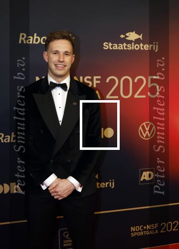 Papendal 17 december 2025
Sportgala waar oa de sportman en sportvrouw van het jaar gekozen worden . Harrie Lavreysen werd voor de tweede keer achter elkaar gekozen tot sportman van het jaar . Harrie kwam met zijn beste vrienden