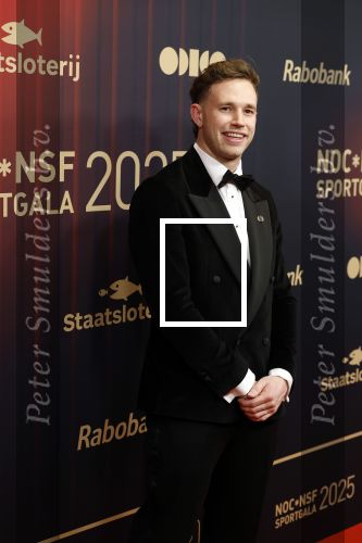 Papendal 17 december 2025
Sportgala waar oa de sportman en sportvrouw van het jaar gekozen worden . Harrie Lavreysen