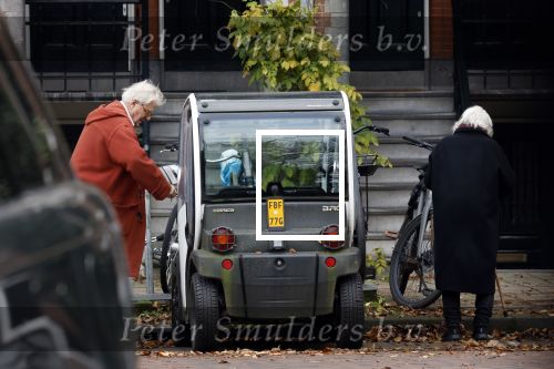 Amsterdam 3 december 2025
Herma Krabbe en Jeroen Krabbe in hun Biro bij hun huis