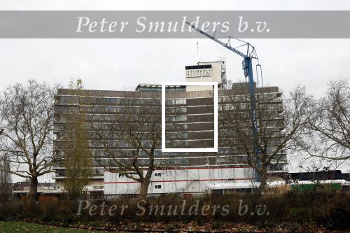 Amsterdam 3 december 2025
Het Hilton hotel op de apollolaaan wordt helemaal verbouwd