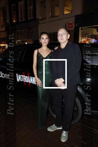 Amsterdam 1 december 2025
Premiere Amsterdamned II in Tuschinski . De hoofdrollen worden gespeeld door Huub Stapel tatum Dagelet en Holly Brood . Holly Brood en Dick Maas