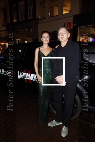 Amsterdam 1 december 2025
Premiere Amsterdamned II in Tuschinski . De hoofdrollen worden gespeeld door Huub Stapel tatum Dagelet en Holly Brood . Holly Brood en Dick Maas