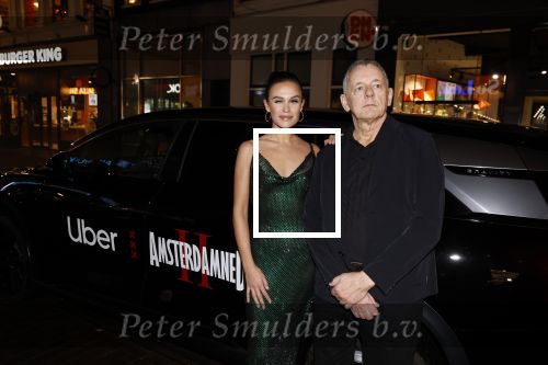 Amsterdam 1 december 2025
Premiere Amsterdamned II in Tuschinski . De hoofdrollen worden gespeeld door Huub Stapel tatum Dagelet en Holly Brood . Holly Brood en Dick Maas