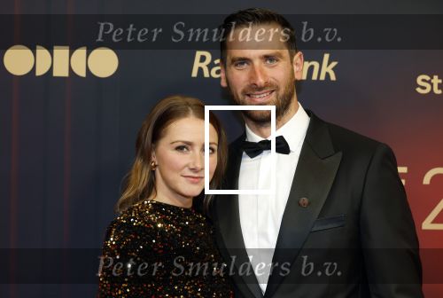 Papendal 17 december 2025
Sportgala waar oa de sportman en sportvrouw van het jaar gekozen worden . Hugo Haak met partner