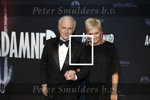 Amsterdam 1 december 2025
Premiere Amsterdamned II in Tuschinski . De hoofdrollen worden gespeeld door Huub Stapel tatum Dagelet en Holly Brood . Huub Stapel met partner Annemiek de Vroeg