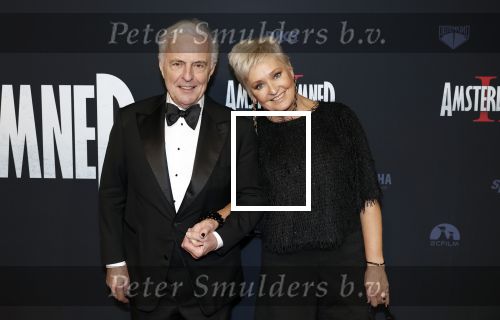 Amsterdam 1 december 2025
Premiere Amsterdamned II in Tuschinski . De hoofdrollen worden gespeeld door Huub Stapel tatum Dagelet en Holly Brood . Huub Stapel met partner Annemiek de Vroeg