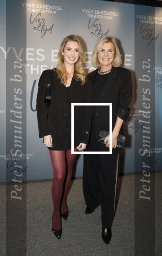 Bussum 8 december 2025
Premiere theatwershow Voor Altijd van Yves Berendse in t Spant. Irene Moors kwam met haar dochter