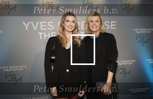 Bussum 8 december 2025
Premiere theatwershow Voor Altijd van Yves Berendse in t Spant. Irene Moors kwam met haar dochter