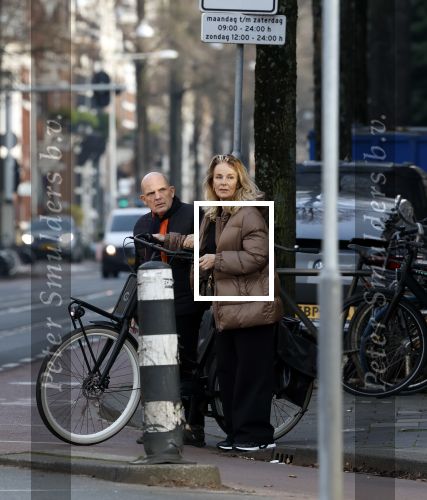 Amsterdam 22 december 2025
Jaap v Zweden en zijn vrouw Aaltje op straat in Amsterdam zuid.