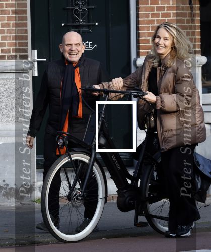 Amsterdam 22 december 2025
Jaap v Zweden en zijn vrouw Aaltje op straat in Amsterdam zuid.