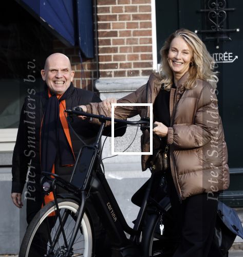 Amsterdam 22 december 2025
Jaap v Zweden en zijn vrouw Aaltje op straat in Amsterdam zuid.