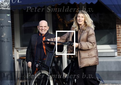 Amsterdam 22 december 2025
Jaap v Zweden en zijn vrouw Aaltje op straat in Amsterdam zuid.