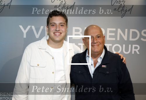Bussum 8 december 2025
Premiere theatwershow Voor Altijd van Yves Berendse in t Spant. jack v Gelder kwam met zijn kleinzoon