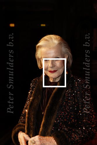 Amsterdam 2 december 2025
Presenatie Grannies van Amsterdam seizoen 2 . Martine v Os doet de presentatie. 
De Grannies bestaan uit Joanita Mug Tonneke en Lorraine . Ook hun kleinkinderen waren aanwezig  in Tuschinski