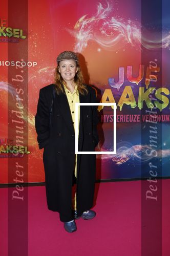 Amsterdam 7 december 2025
Premiere Juf Braaksel in Pathe Noord . Juliette v ardenne met kinderen