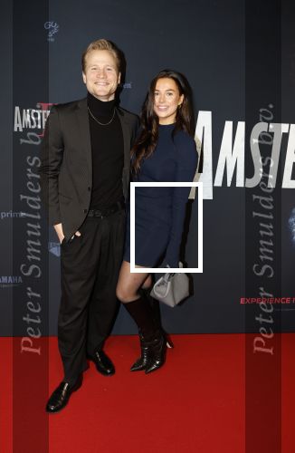 Amsterdam 1 december 2025
Premiere Amsterdamned II in Tuschinski . De hoofdrollen worden gespeeld door Huub Stapel tatum Dagelet en Holly Brood . Kalvijn en Nina warink