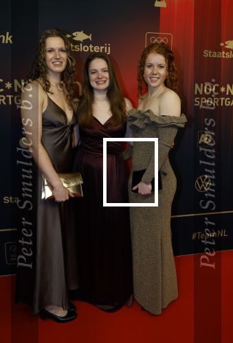Papendal 17 december 2025
Sportgala waar oa de sportman en sportvrouw van het jaar gekozen worden . K
Kimberly Kalee Steffie v d Peel Hetty v d Wouw