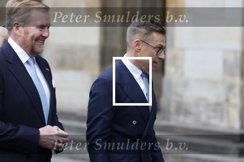 Amsterdam 11 december 2025
 Koning Willem-Alexander en koningin Maxima verwelkomende president van Finland Alexander Stubb met zijn echtgenote Suzanne Innes-Stubb op de Dam op de eerste dag van een tweedaags staatsbezoek aan Nederland. Ministers