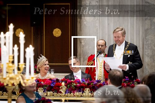 Amsterdam 11 december 2025
 Koning Willem-Alexander en koningin Maxima verwelkomen de president van Finland Alexander Stubb met zijn echtgenote Suzanne Innes-Stubb op de Dam op de eerste dag van een tweedaags staatsbezoek aan Nederland. s Avonds was het staatsbanket waar ook Prinses Amlia aanwezig was.