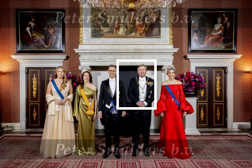 Amsterdam 11 december 2025
 Koning Willem-Alexander en koningin Maxima verwelkomen de president van Finland Alexander Stubb met zijn echtgenote Suzanne Innes-Stubb op de Dam op de eerste dag van een tweedaags staatsbezoek aan Nederland. s Avonds was het staatsbanket waar ook Prinses Amlia aanwezig was.
