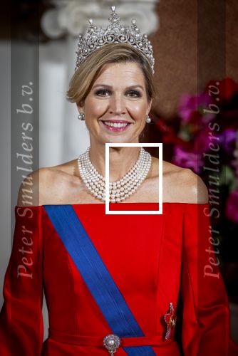 Amsterdam 11 december 2025
 Koning Willem-Alexander en koningin Maxima verwelkomen de president van Finland Alexander Stubb met zijn echtgenote Suzanne Innes-Stubb op de Dam op de eerste dag van een tweedaags staatsbezoek aan Nederland. s Avonds was het staatsbanket waar ook Prinses Amlia aanwezig was.