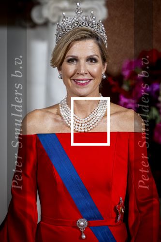Amsterdam 11 december 2025
 Koning Willem-Alexander en koningin Maxima verwelkomen de president van Finland Alexander Stubb met zijn echtgenote Suzanne Innes-Stubb op de Dam op de eerste dag van een tweedaags staatsbezoek aan Nederland. s Avonds was het staatsbanket waar ook Prinses Amlia aanwezig was.