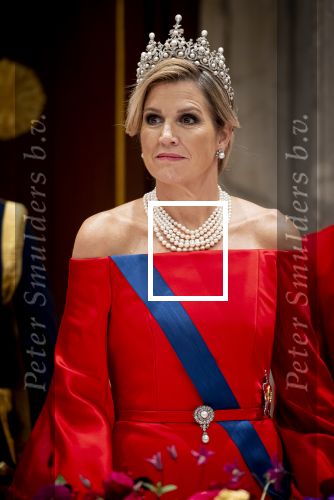 Amsterdam 11 december 2025
 Koning Willem-Alexander en koningin Maxima verwelkomen de president van Finland Alexander Stubb met zijn echtgenote Suzanne Innes-Stubb op de Dam op de eerste dag van een tweedaags staatsbezoek aan Nederland. s Avonds was het staatsbanket waar ook Prinses Amlia aanwezig was.
