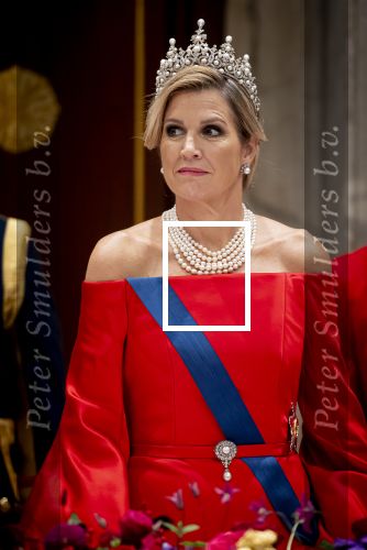 Amsterdam 11 december 2025
 Koning Willem-Alexander en koningin Maxima verwelkomen de president van Finland Alexander Stubb met zijn echtgenote Suzanne Innes-Stubb op de Dam op de eerste dag van een tweedaags staatsbezoek aan Nederland. s Avonds was het staatsbanket waar ook Prinses Amlia aanwezig was.