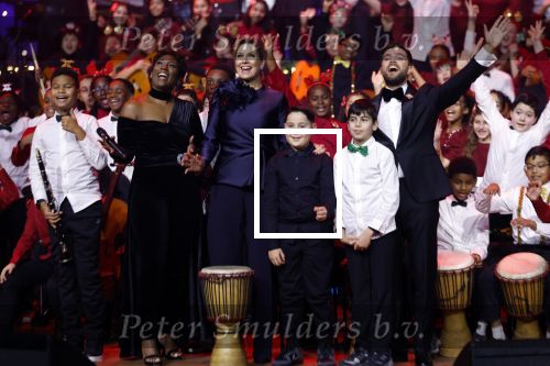 Breda 9 december 2025
Koningin Maxima bij het kerst Muziek gala in het chasse theater. Buddy Vedder en Edsilia Rombley presenteren het .