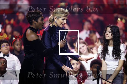 Breda 9 december 2025
Koningin Maxima bij het kerst Muziek gala in het chasse theater. Buddy Vedder en Edsilia Rombley presenteren het .