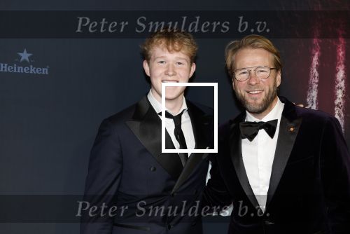Amsterdam 1 december 2025
Premiere Amsterdamned II in Tuschinski . De hoofdrollen worden gespeeld door Huub Stapel tatum Dagelet en Holly Brood . Leo Alkemade met zoon