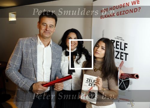 Leiden 3 december 2025
Boekpresentatie Lili Genee bij ECC in Leiden . Wilfred Genee met zijn dochter en zijn vrouw Lili
