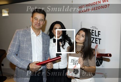Leiden 3 december 2025
Boekpresentatie Lili Genee bij ECC in Leiden . Wilfred Genee met zijn dochter en zijn vrouw Lili