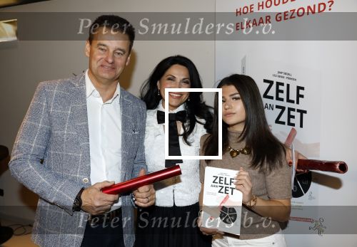 Leiden 3 december 2025
Boekpresentatie Lili Genee bij ECC in Leiden . Wilfred Genee met zijn dochter en zijn vrouw Lili