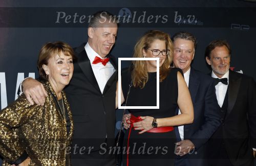 Amsterdam 1 december 2025
Premiere Amsterdamned II in Tuschinski . De hoofdrollen worden gespeeld door Huub Stapel tatum Dagelet en Holly Brood . Louis v Gaal en Truus v Gaal kwamen met vrienden en Ronald de Boer