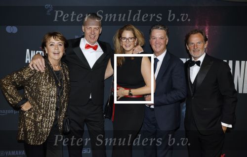 Amsterdam 1 december 2025
Premiere Amsterdamned II in Tuschinski . De hoofdrollen worden gespeeld door Huub Stapel tatum Dagelet en Holly Brood . Louis v Gaal en Truus v Gaal kwamen met vrienden en Ronald de Boer