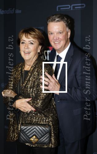 Amsterdam 1 december 2025
Premiere Amsterdamned II in Tuschinski . De hoofdrollen worden gespeeld door Huub Stapel tatum Dagelet en Holly Brood . Louis v Gaal en Truus v Gaal kwamen met vrienden en Ronald de Boer