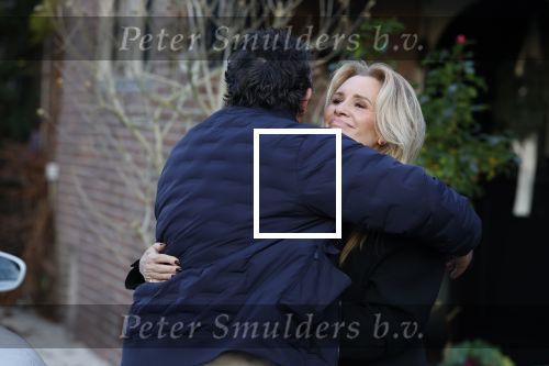 Huizen 4 december 2025
Marco Borsato gaat na de uitspraak in Utrecht naar het huis van Leontine Ruiters .