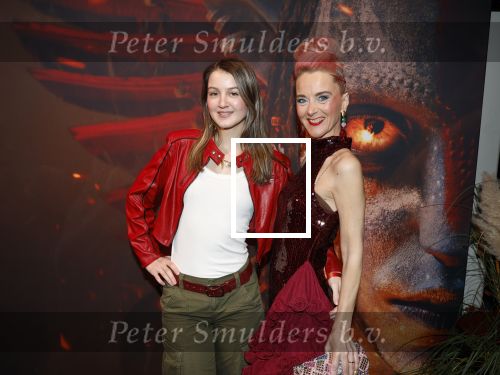 Hilversum 16 december 2025
Premiere Avatar in VUE in Hilversum. Jelstyle Mariel. MariÃ«l Bogaerts